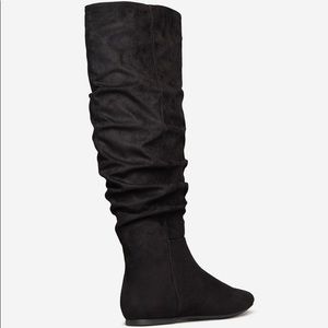 ShoeDazzle Flat Slouchy Black Boot, Size 12